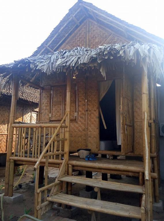 Bamboo House Appartement Bagan Buitenkant foto